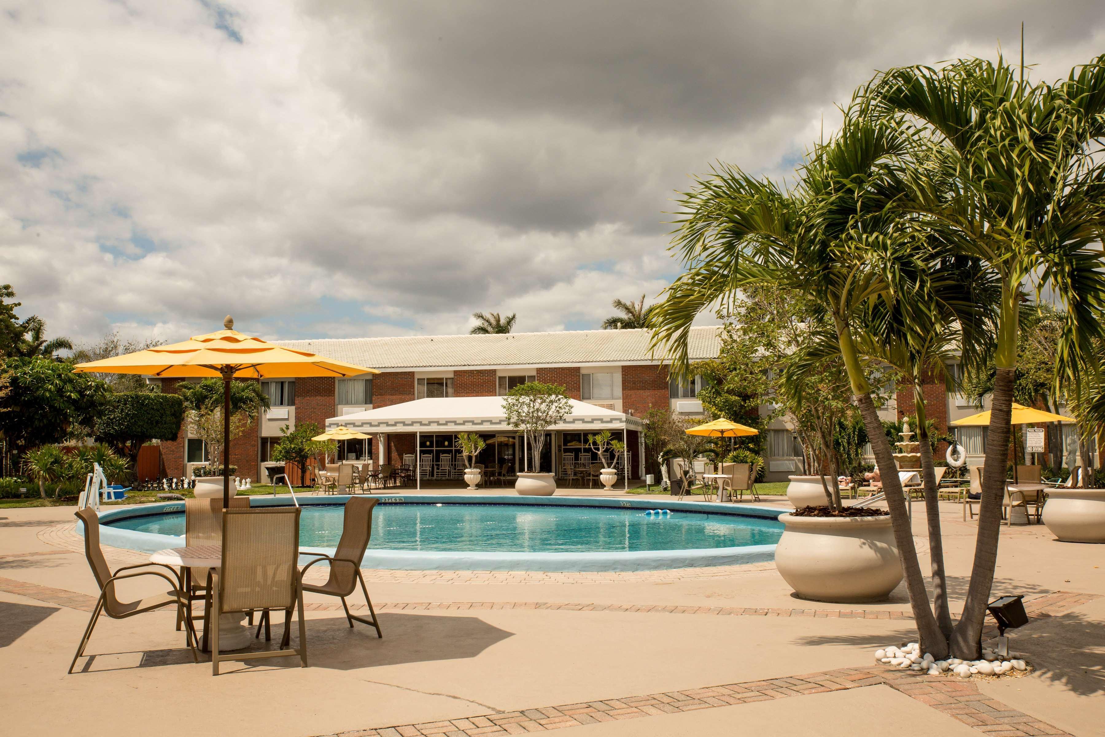 Best Western Palm Beach Lakes West Palm Beach Eksteriør billede